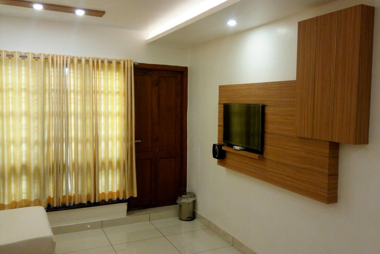 Hotel Kapilavasthu Палаккад Экстерьер фото