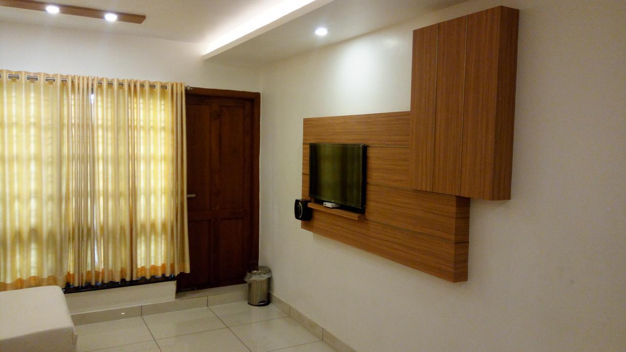 Hotel Kapilavasthu Палаккад Экстерьер фото