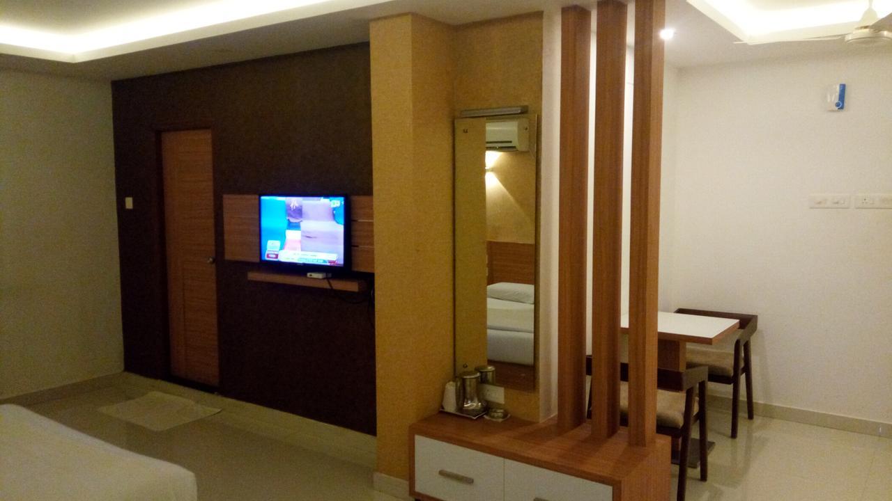 Hotel Kapilavasthu Палаккад Экстерьер фото
